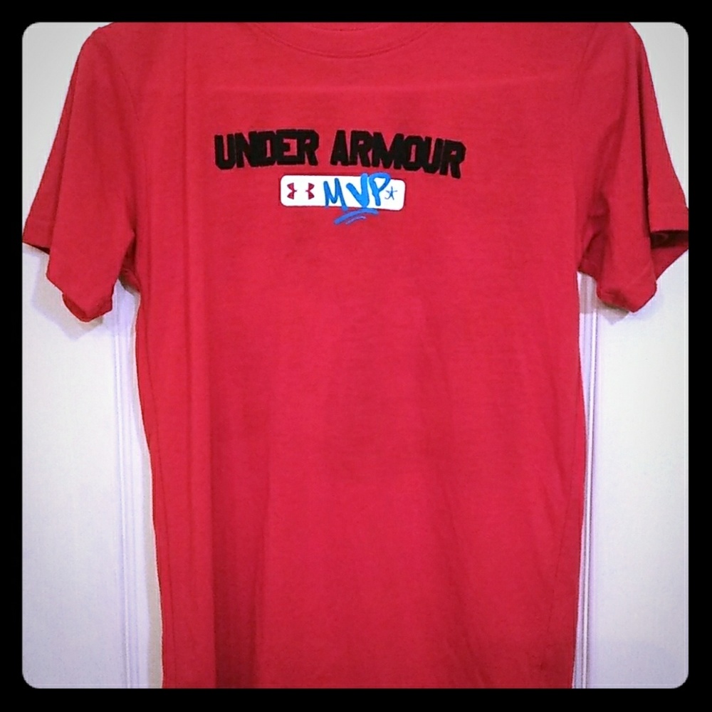 Under armour t shirt